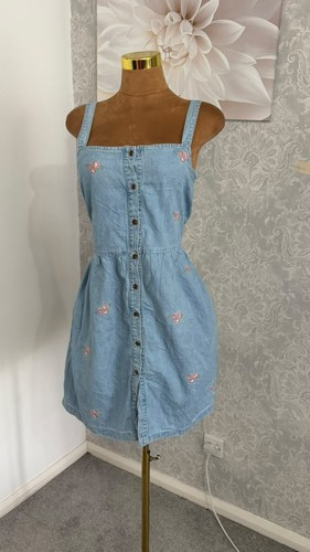 Light blue denim floral - light,