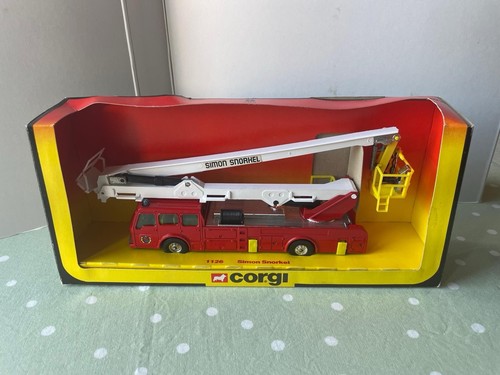 Vintage corgi simon snorkel - corgi,