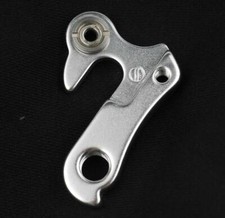 GIANT REAR DERAILLEUR HANGER