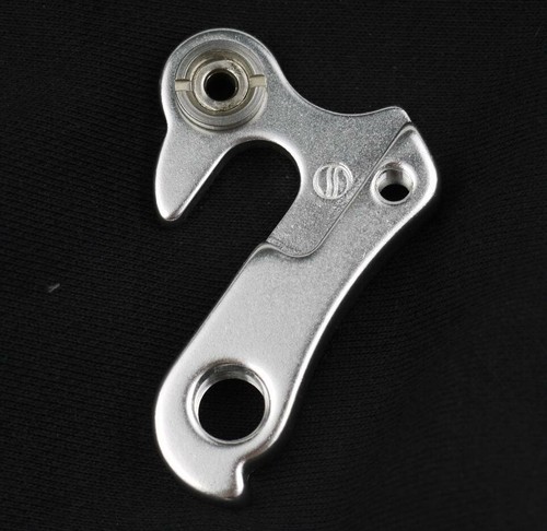 Giant rear derailleur hanger - derailleur,