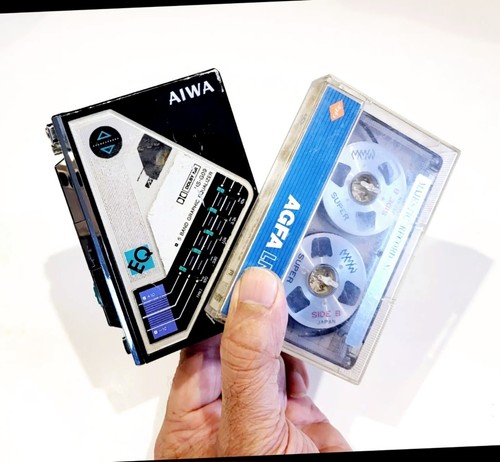 Rare aiwa g09 - rare,