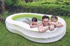 Large paddling swim family - paddling,