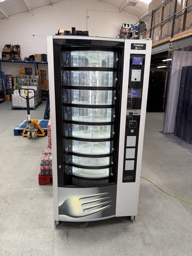 Vending machine necta - machine, evoca