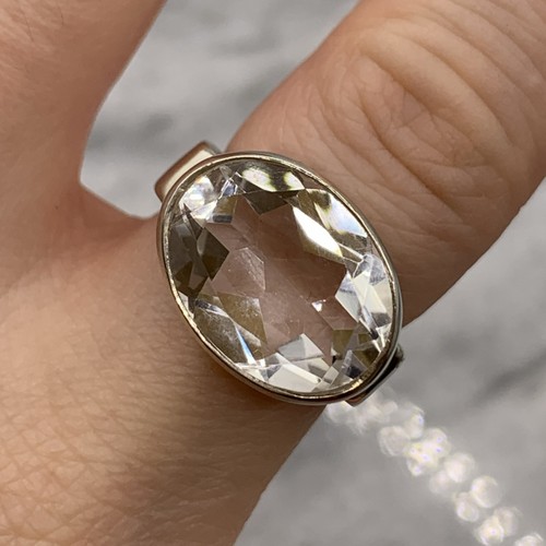 White spinel east west square - white,