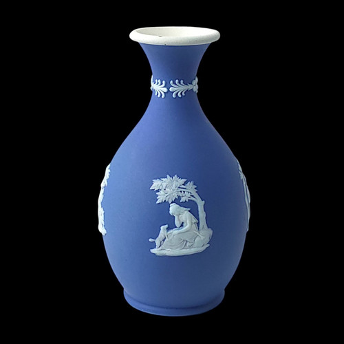 Antique wedgwood jasperware - an,