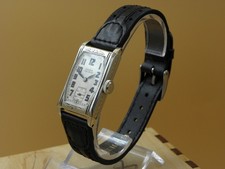 Vintage 1920s GRUEN QUADRON