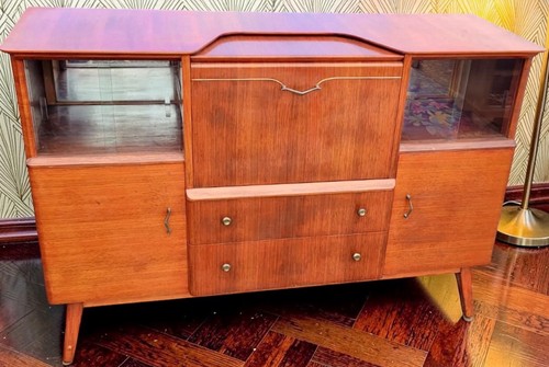 Vintage beautility walnut - vintage,