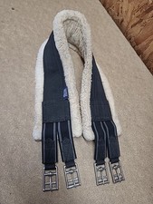 Shires Soft Thick Fleece Lined girth, Black/White ,41”.(ref. 275R)