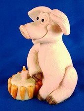 1995 "PIGGIN' HAPPY BIRTHDAY" Hand Made David Corbridge Piggin' Pigs Collection