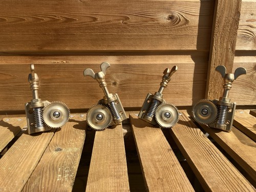 Double bass tuning pegs fine - double,