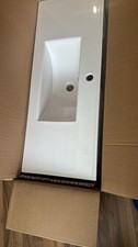Brand New 1000mm Basin +
