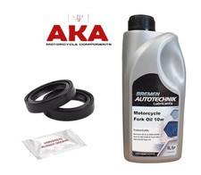 Pair of Fork Seals & 1 Litre