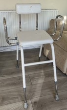 Adjustable Perching Stool With