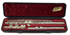 Yamaha YFL-211SII Flute with Original Hard Case and Carry Case