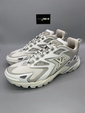 Size UK 11 - Louis Vuitton Tatic - White