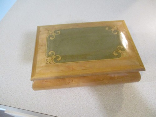 Italian inlaid footed - italian,