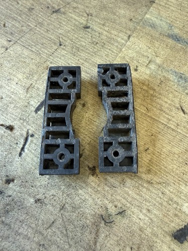 Rear axle mounts - rear,