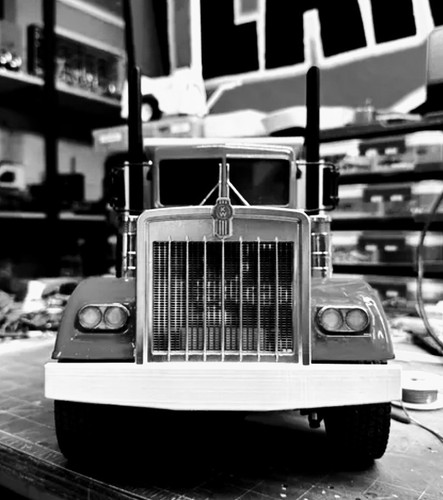 Kenworth w900a headlights for - kenworth,