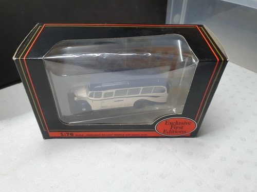 Gilbow model bus - model, bedford