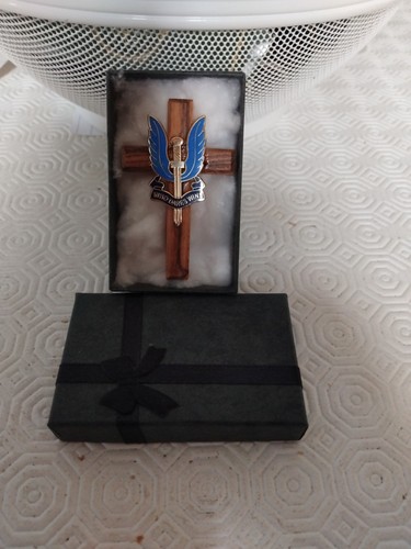 Rare sas badge lovely - sas,