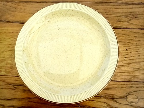 Poole pottery broadstone beige - poole,