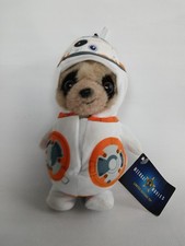 Compare the Meerkat baby Oleg