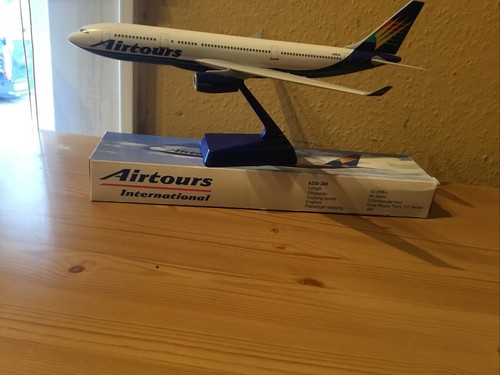 Airtours international airbus - airtours,