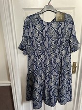 KoKo By Koko Gorgeous Dress Blue Multi Size 20 BNWT