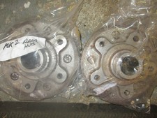 Jaguar MK2 Daimler V8-250 rear hubs for steel wheels pair