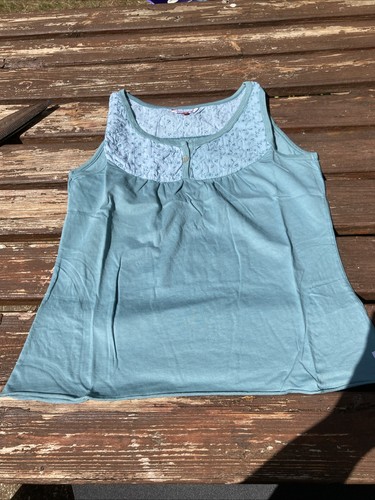 White stuff turquoise - white,