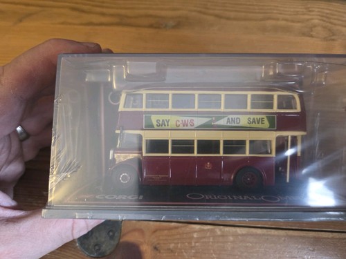 Corgi ooc aec utility bus - ooc,