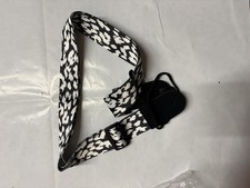 Quincy black and white leopard