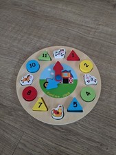 Wooden Blocks Clock - Fun