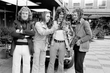 Dave HILL and SLADE and Noddy HOLDER and Jim LEA L R Noddy Holder - Old Photo