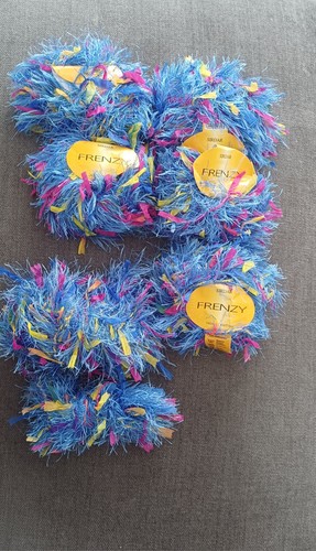 Polyester nylon blend eyelash - nylon,