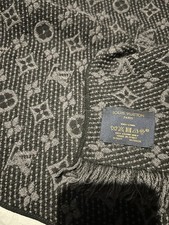 Louis Vuitton Wool Scarf