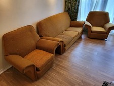 True 1965 Retro Mid Century 3 Piece Suite Sofa & 2 Chairs - Burnt orange/gold