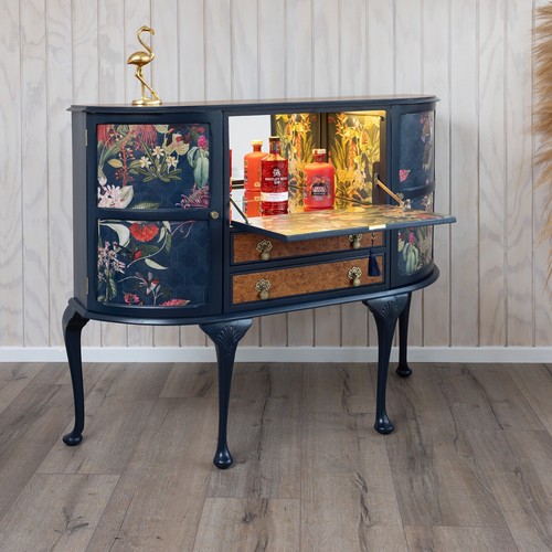 Available professionally - available:,