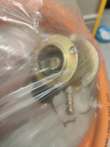 Propane regulator and 8mm - regulator, 10