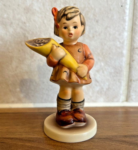 Hummel goebel figurine - figurine, sweet