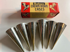 VINTAGE NUTBROWN CREAM HORN