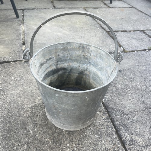 Vintage galvanised french tin - vintage,