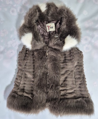 Yira hooded faux fur gilet - yira,