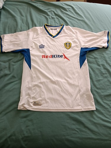 Leeds united home shirt size - leeds,