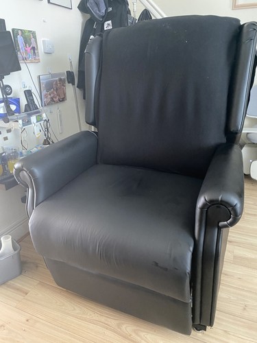 Bespoke large person leatherat - large,