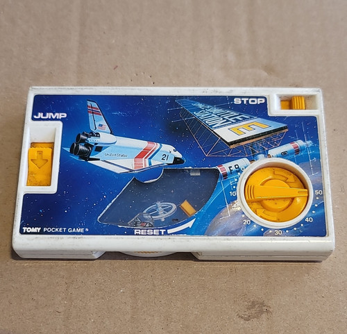 Tomy pocket game space - pocket,