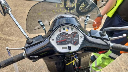Piaggio vespa gts - piaggio, 300