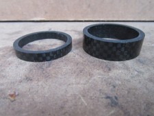 Pair of Carbon Fibre headset spacers 1 x 5mm 1 x 10mm 1 1/8in Black