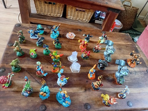 Large skylanders bundle - large,