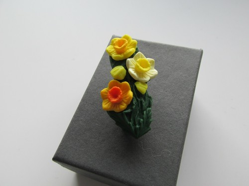 Handmade yellow spring - yellow,